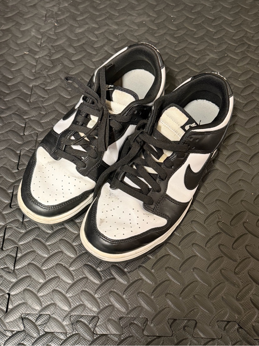Nike Dunk Low Panda sz 10 Black and White Low-Top Sneakers